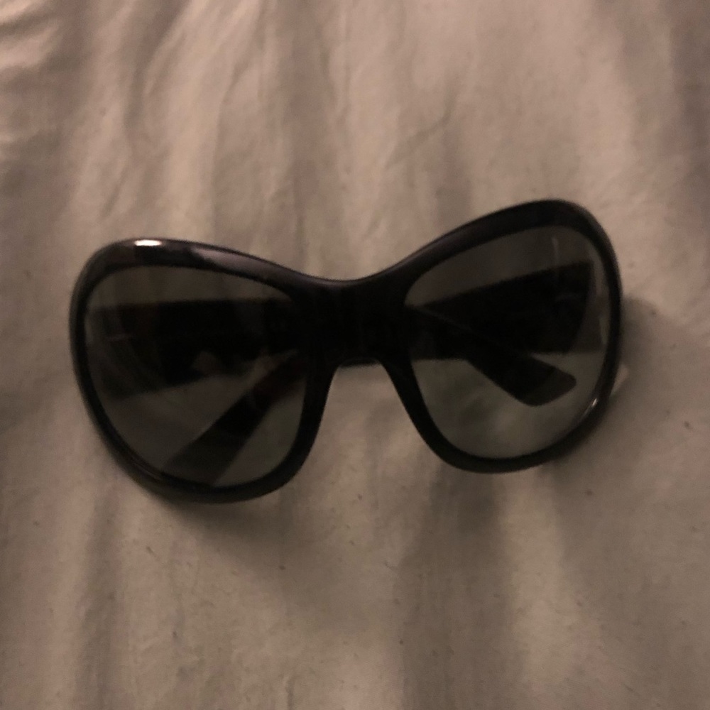 Versace sunglasses - Picture 1 of 5